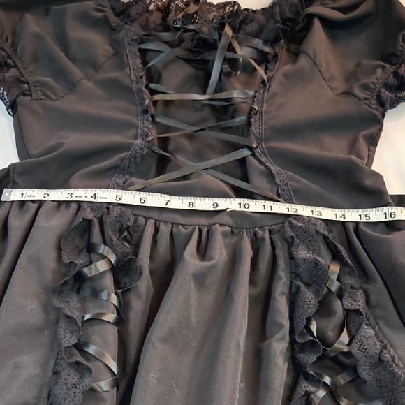 Women's Black Layered Lace-Up Goth Lolita Dress , Size XL - Picture 8 of 10